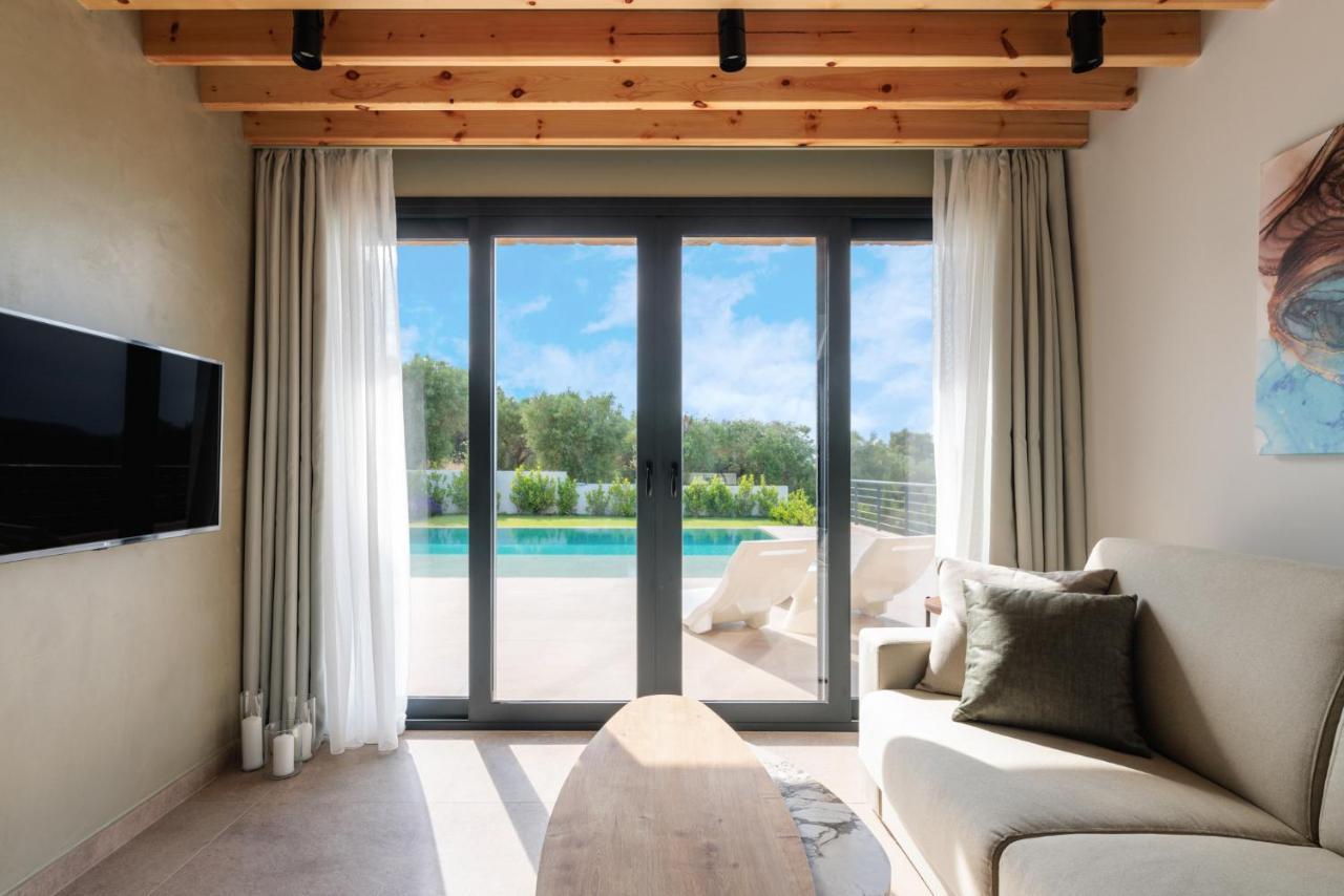 Five Senses Of Luxury Villa Kalandra Exterior photo