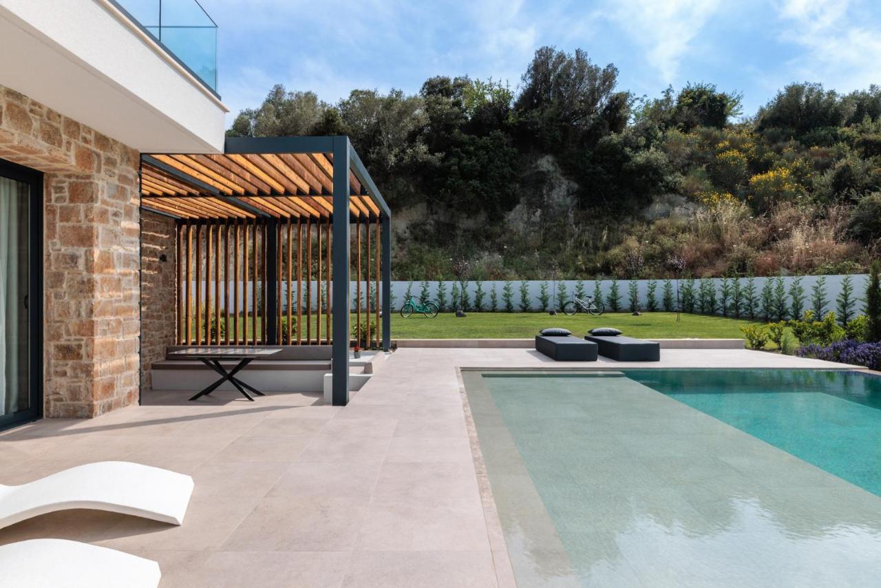 Five Senses Of Luxury Villa Kalandra Exterior photo