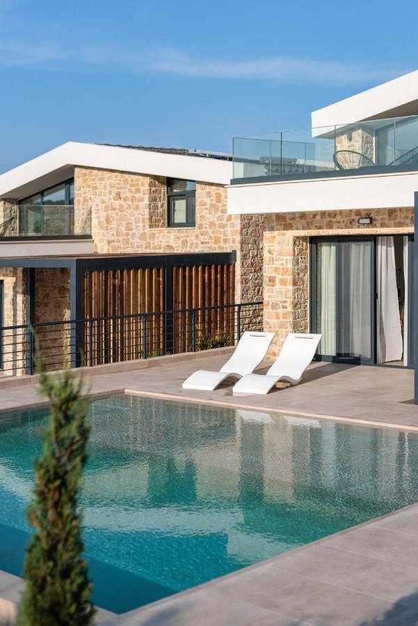 Five Senses Of Luxury Villa Kalandra Exterior photo